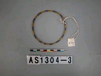 藏品(籐編綴珠腿飾)的圖片